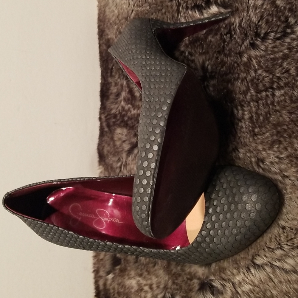 Women's high heels gray and silver polka dots size 9.5 B.  By Jessica Simpson. - Picture 2 of 4